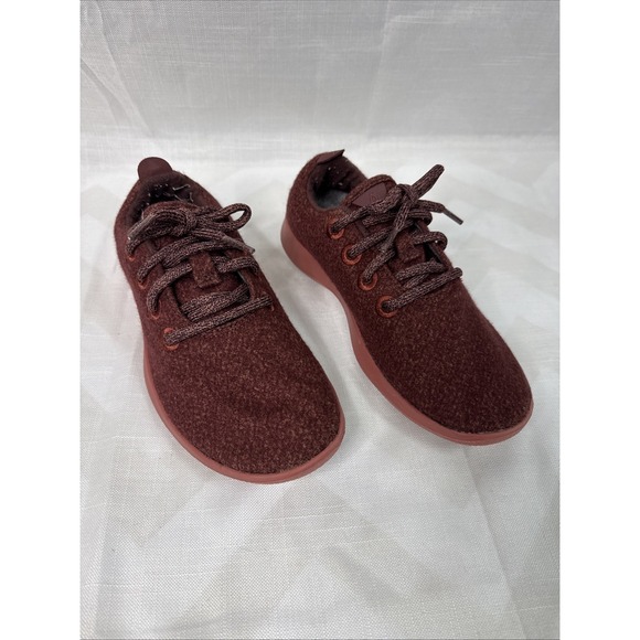 Allbirds Merino Wool Runners Walking Shoes Burgundy Men's Size 5 - Picture 1 of 12